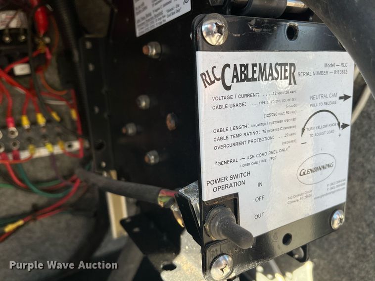 image for item DQ2261 2009 Newmar Mountain Aire  RV