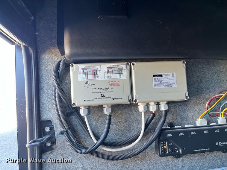 image for item DQ2261 2009 Newmar Mountain Aire  RV