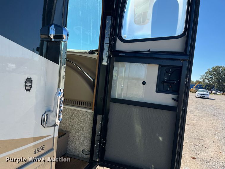 image for item DQ2261 2009 Newmar Mountain Aire  RV