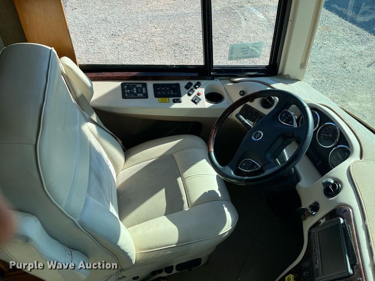 image for item DQ2261 2009 Newmar Mountain Aire  RV