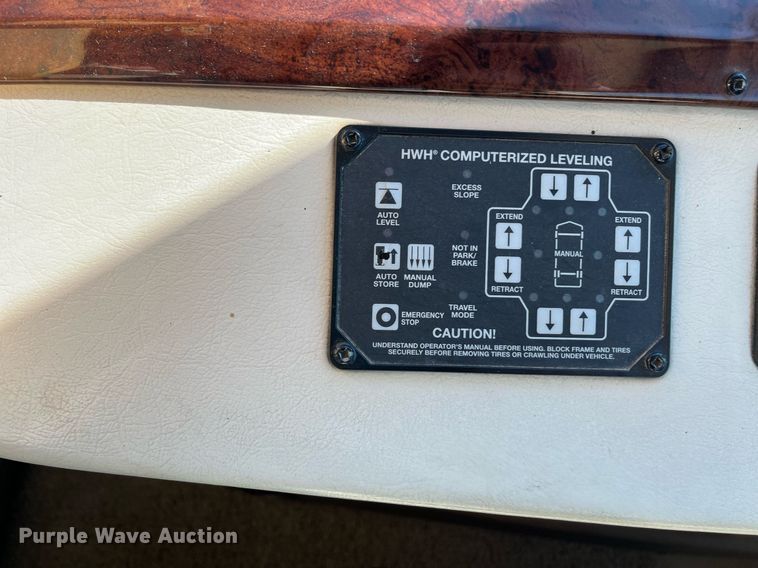 image for item DQ2261 2009 Newmar Mountain Aire  RV