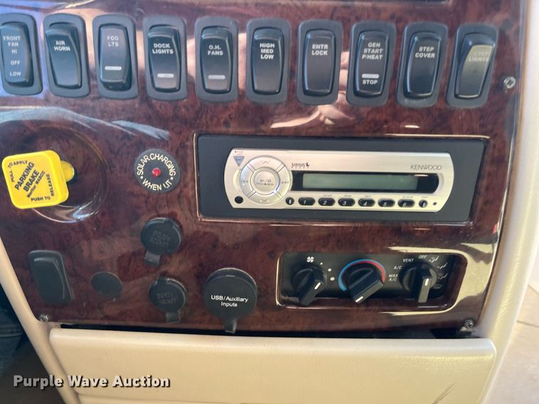 image for item DQ2261 2009 Newmar Mountain Aire  RV