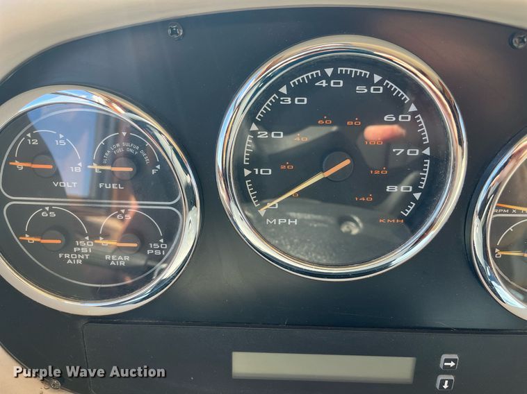 image for item DQ2261 2009 Newmar Mountain Aire  RV