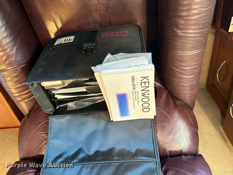 image for item DQ2261 2009 Newmar Mountain Aire  RV