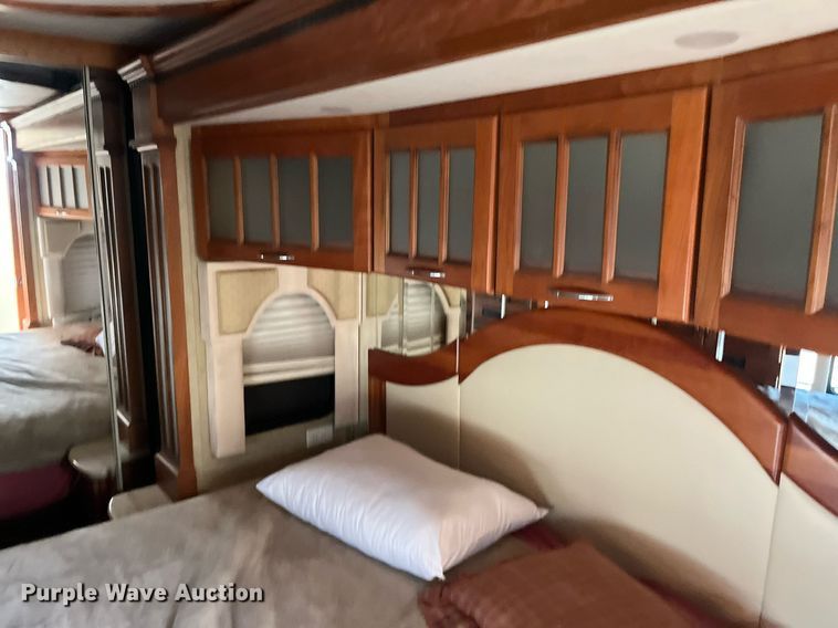 image for item DQ2261 2009 Newmar Mountain Aire  RV