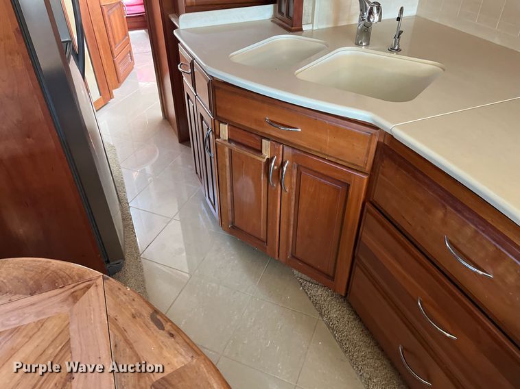 image for item DQ2261 2009 Newmar Mountain Aire  RV