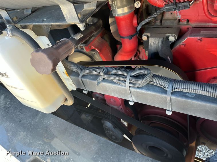 image for item DQ2261 2009 Newmar Mountain Aire  RV