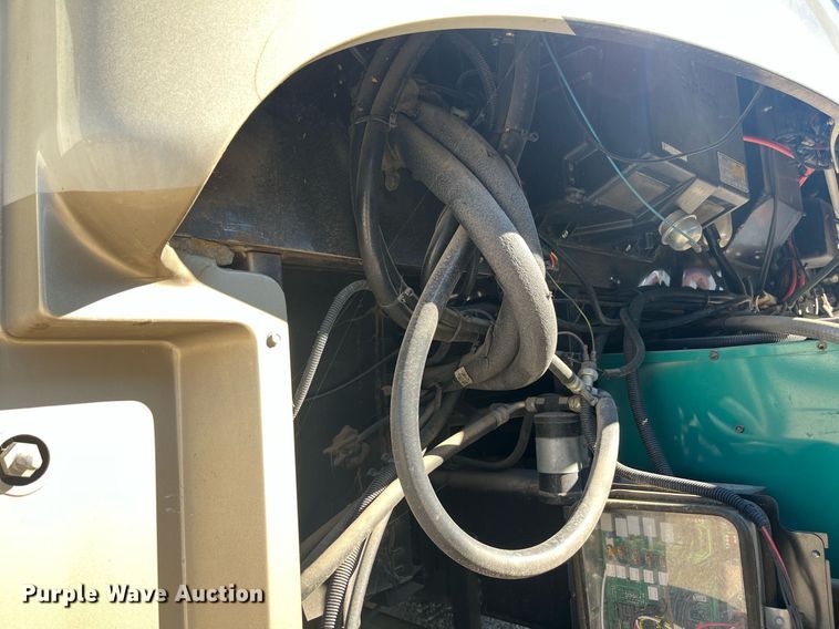 image for item DQ2261 2009 Newmar Mountain Aire  RV