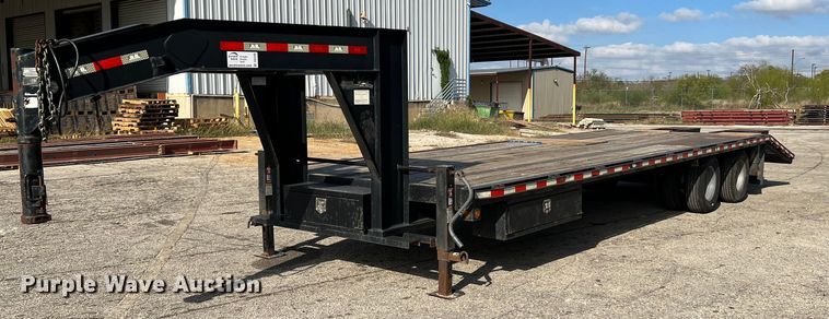 image for item DQ2300 2013 B-B Trailers  equipment trailer