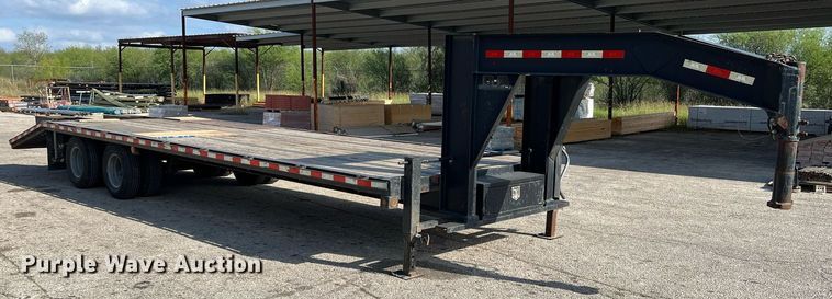 image for item DQ2300 2013 B-B Trailers  equipment trailer