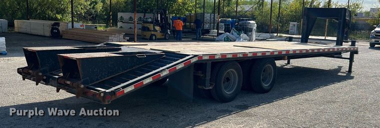 image for item DQ2300 2013 B-B Trailers  equipment trailer