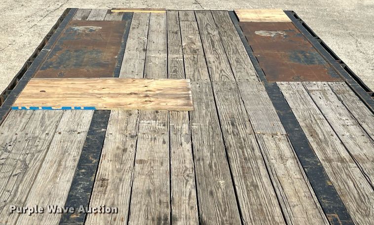 image for item DQ2300 2013 B-B Trailers  equipment trailer