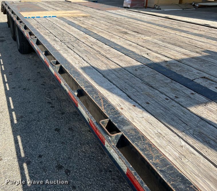 image for item DQ2300 2013 B-B Trailers  equipment trailer