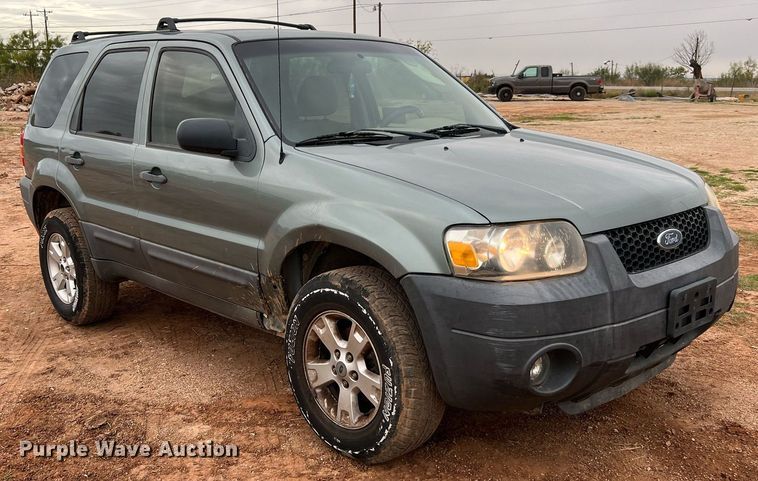 image for item DQ2305 2006 Ford Escape XLT  SUV