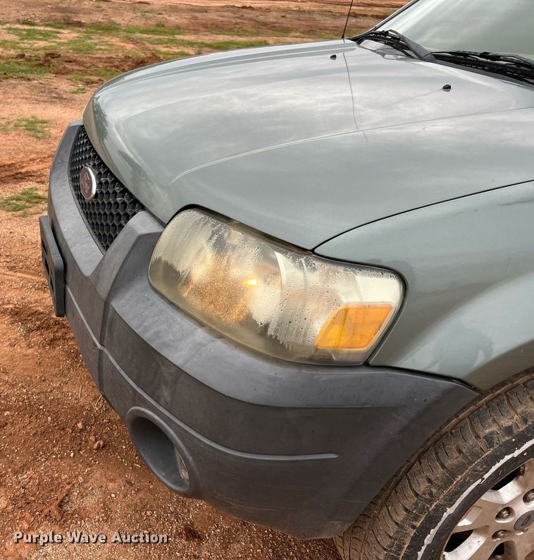 image for item DQ2305 2006 Ford Escape XLT  SUV