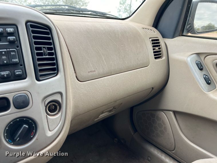 image for item DQ2305 2006 Ford Escape XLT  SUV