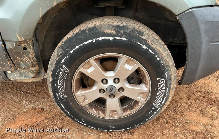 image for item DQ2305 2006 Ford Escape XLT  SUV