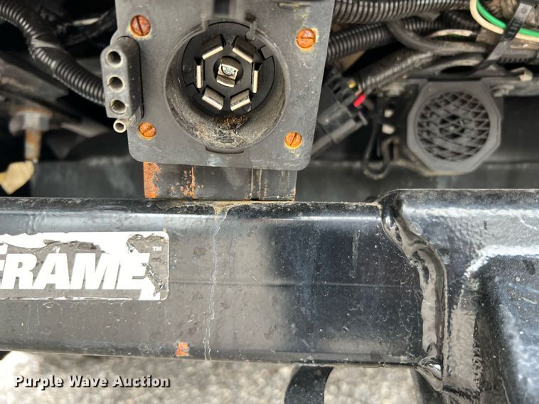 image for item DQ2308 2020 Ford F350 Super Duty  utility bed pickup