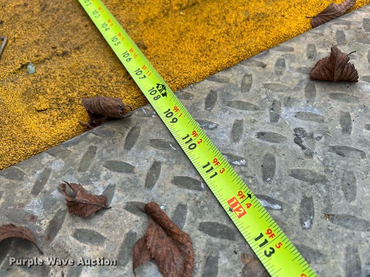 image for item DQ2308 2020 Ford F350 Super Duty  utility bed pickup