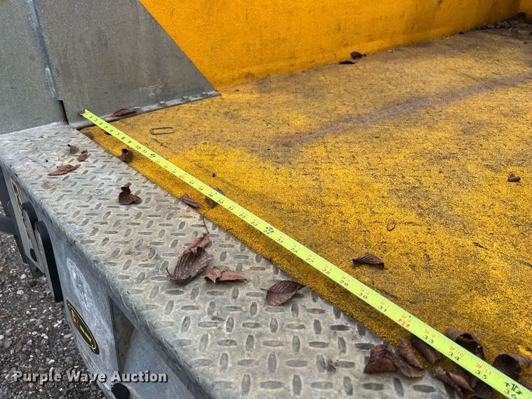 image for item DQ2308 2020 Ford F350 Super Duty  utility bed pickup