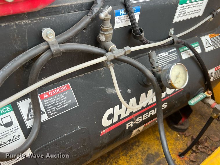 image for item DQ2308 2020 Ford F350 Super Duty  utility bed pickup