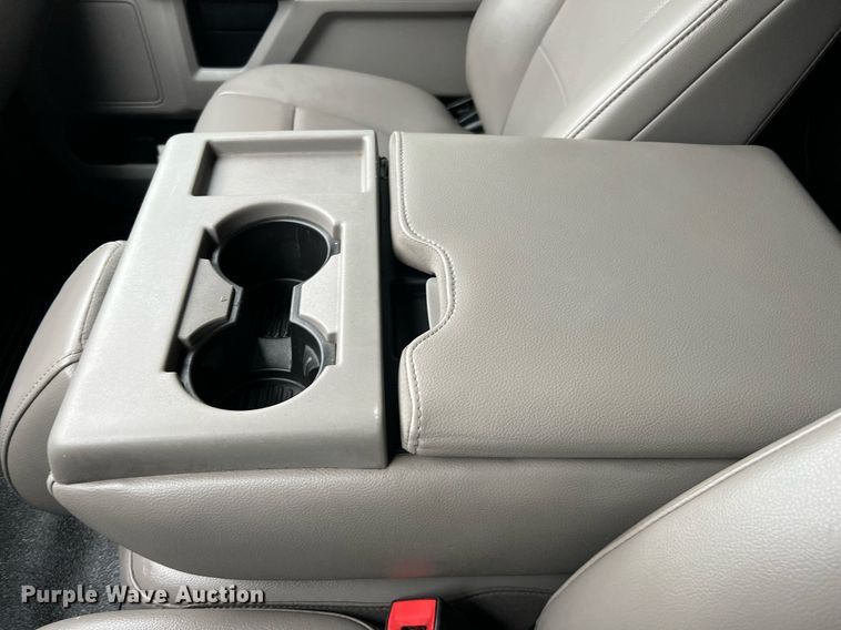 image for item DQ2308 2020 Ford F350 Super Duty  utility bed pickup