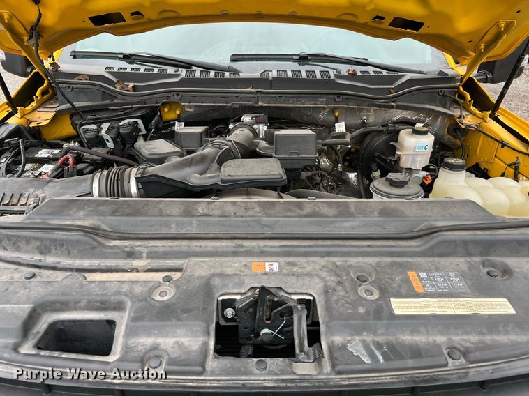 image for item DQ2308 2020 Ford F350 Super Duty  utility bed pickup