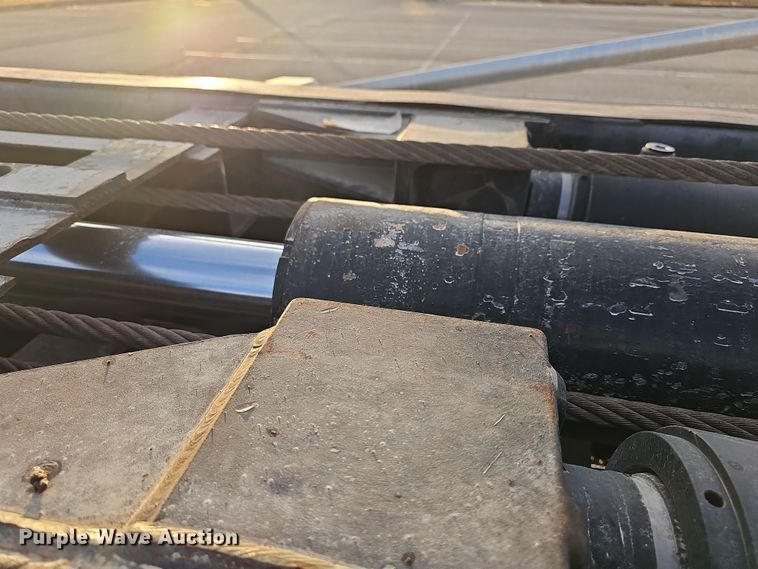 image for item DR5891 2016 Western Star 4700SB  roll-off container truck