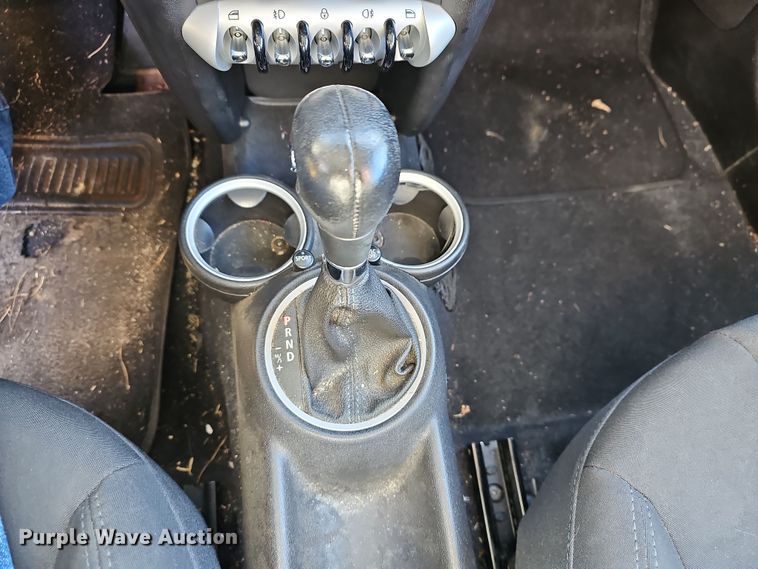 image for item DR5901 2007 Mini Cooper