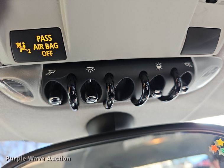 image for item DR5901 2007 Mini Cooper