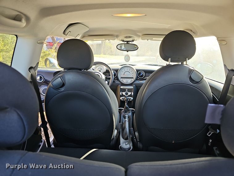 image for item DR5901 2007 Mini Cooper