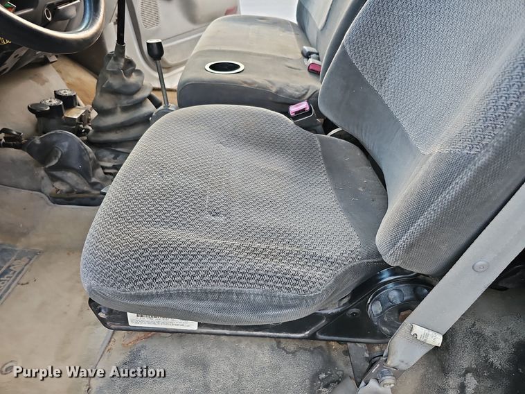 image for item DS5690 2003 Ford F650 Super Duty XLT  dump truck