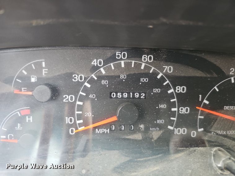 image for item DS5690 2003 Ford F650 Super Duty XLT  dump truck