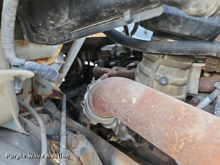 image for item DS5690 2003 Ford F650 Super Duty XLT  dump truck