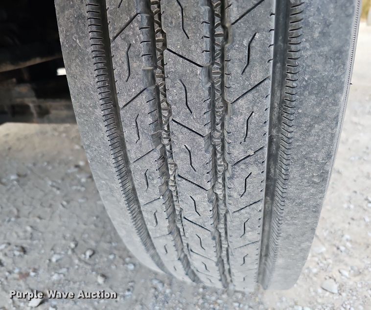 image for item DS5690 2003 Ford F650 Super Duty XLT  dump truck