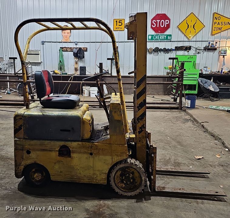 image for item DS5694 1951 Yale & Towne Mfg. Co KG5IT-20H  forklift