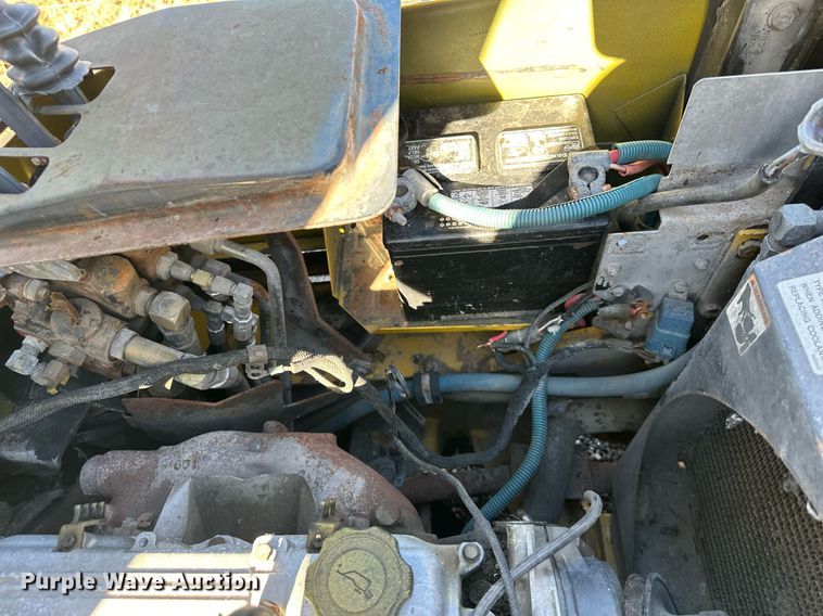 image for item DW2926 Yale  forklift