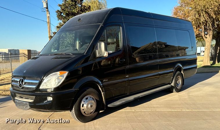 image for item GG9841 2010 Mercedes Benz Sprinter 3500  van