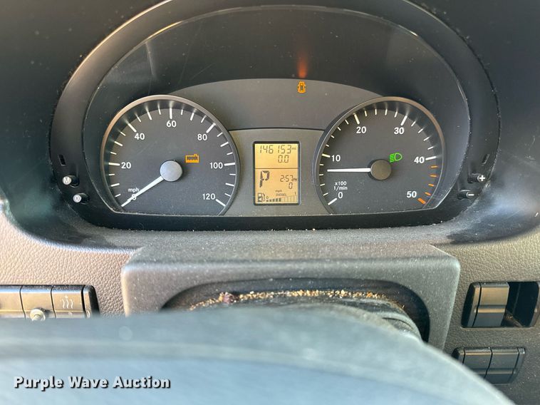 image for item GG9841 2010 Mercedes Benz Sprinter 3500  van