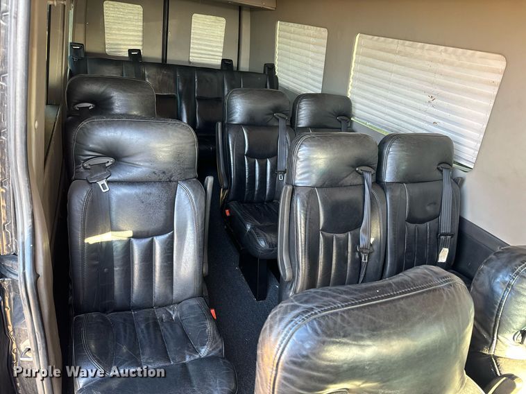 image for item GG9841 2010 Mercedes Benz Sprinter 3500  van