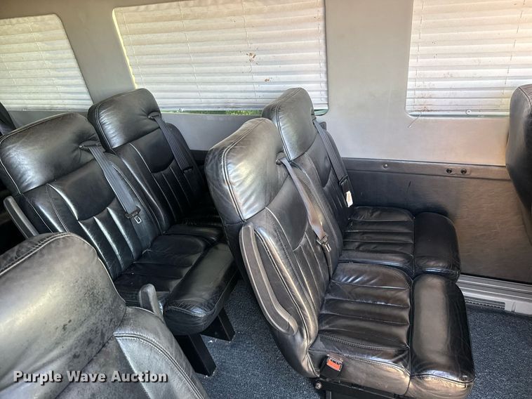 image for item GG9841 2010 Mercedes Benz Sprinter 3500  van