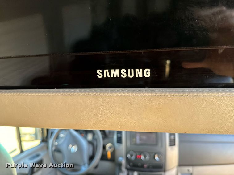 image for item GG9841 2010 Mercedes Benz Sprinter 3500  van