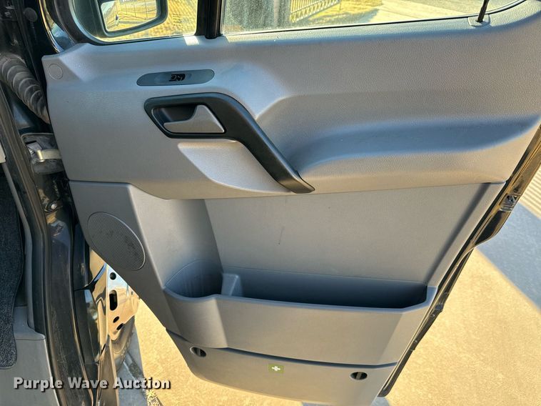 image for item GG9841 2010 Mercedes Benz Sprinter 3500  van