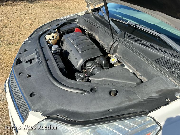 image for item GG9843 2010 Chevrolet Traverse LT  SUV