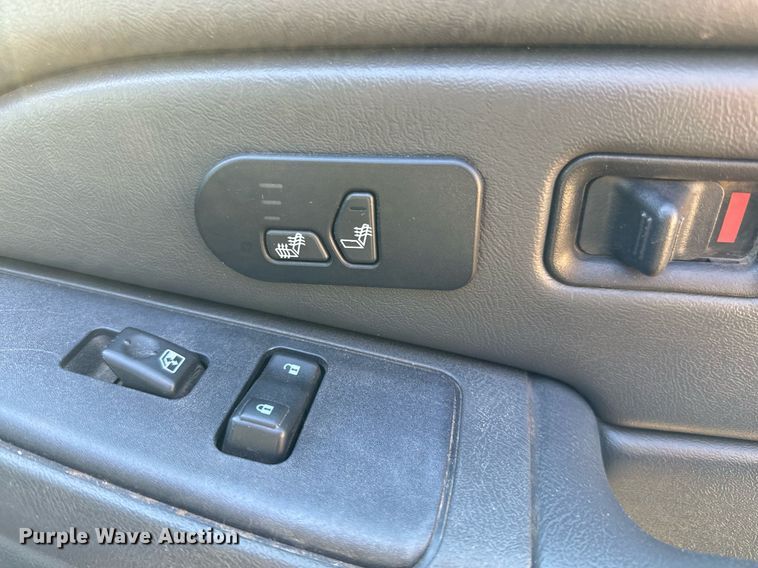 image for item GG9844 2005 GMC Sierra 2500HD  Ext. Cab pickup truck