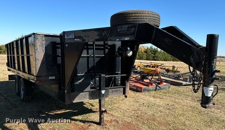 image for item GG9845 2000 Gooseneck  dump trailer