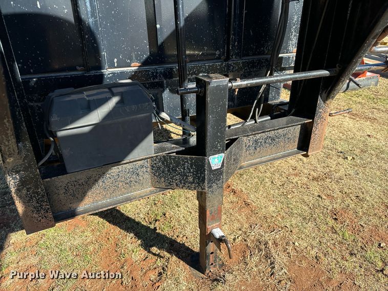 image for item GG9845 2000 Gooseneck  dump trailer