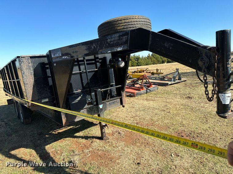 image for item GG9845 2000 Gooseneck  dump trailer