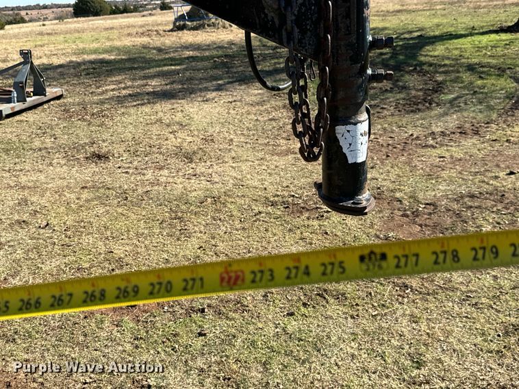 image for item GG9845 2000 Gooseneck  dump trailer