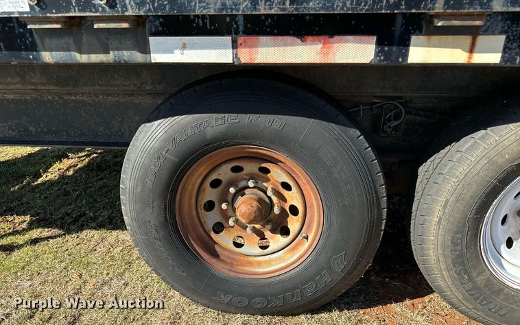 image for item GG9845 2000 Gooseneck  dump trailer